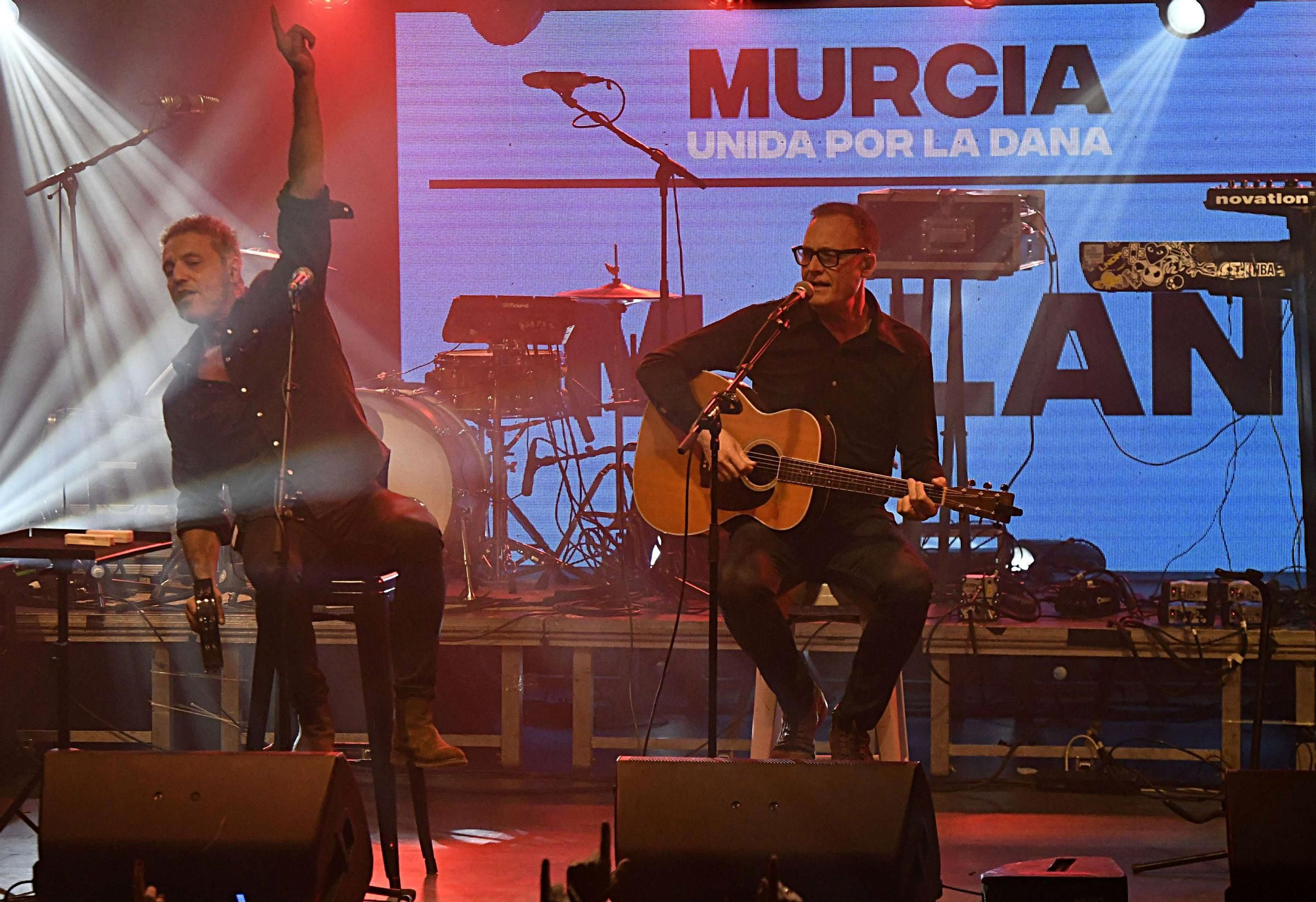 Todas las imágenes del festival solidario ‘Som València’ en Murcia
