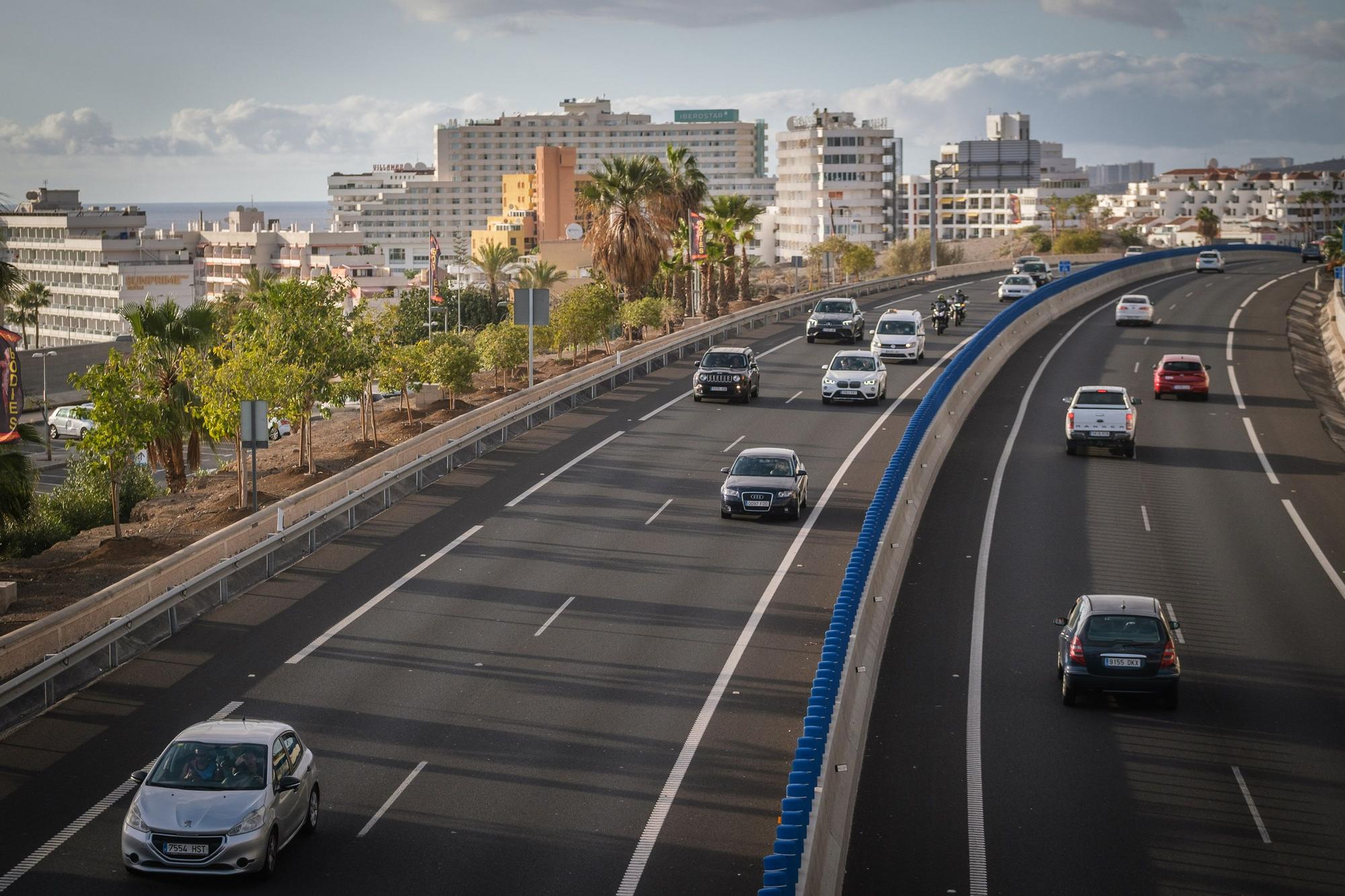 Fotos de la autopista del Sur desde el Siam Park. Proyecto Variante TF-1 Guaza-Fañabe