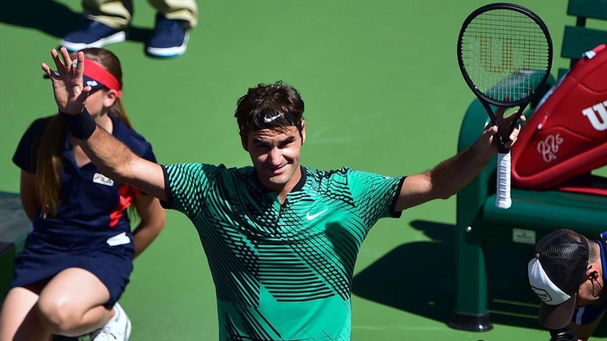Federer está intratable y busca su quinto título en Indian Wells
