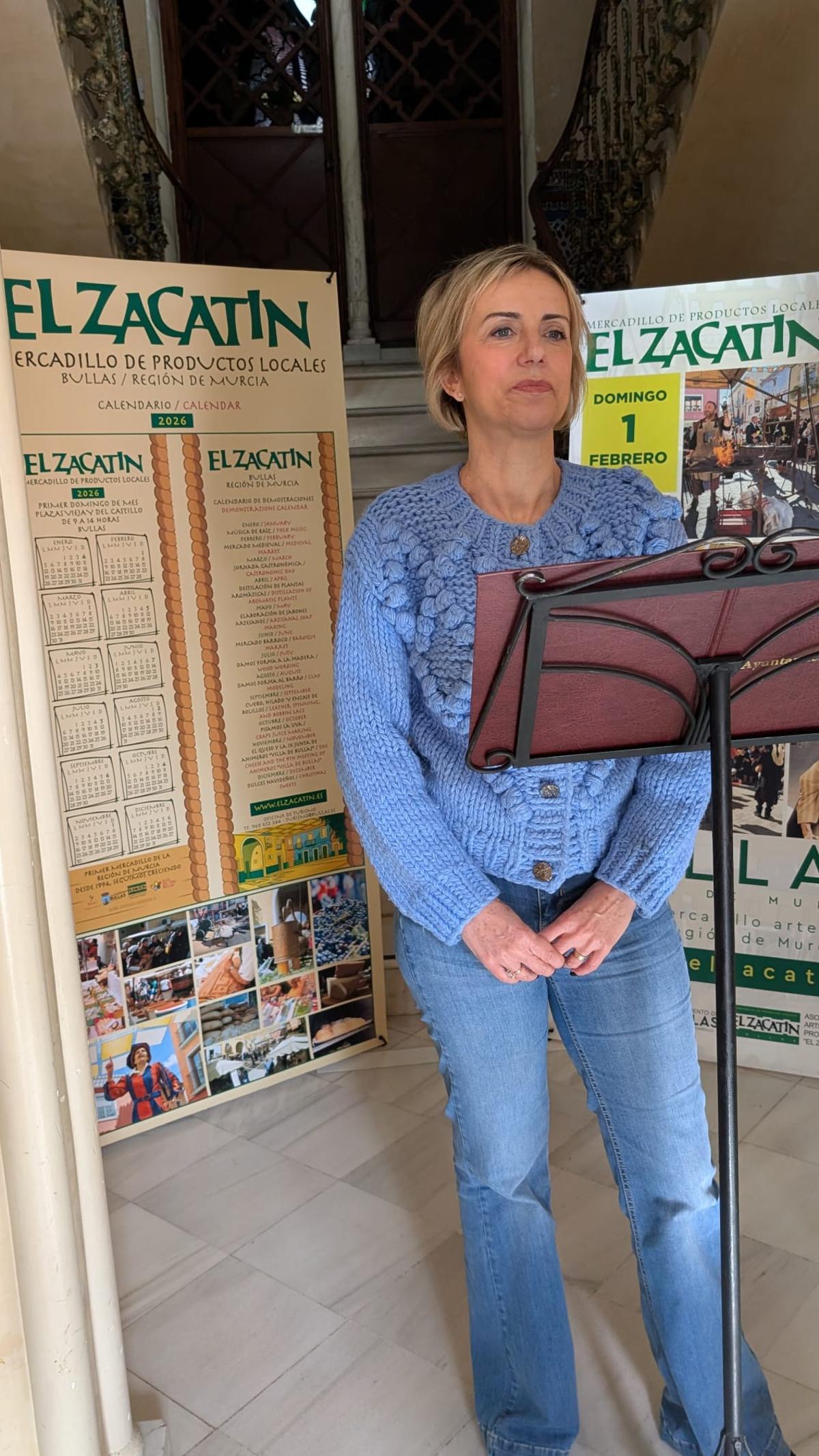 La Concejal de Turismo en la presentación del Zacatín medieval