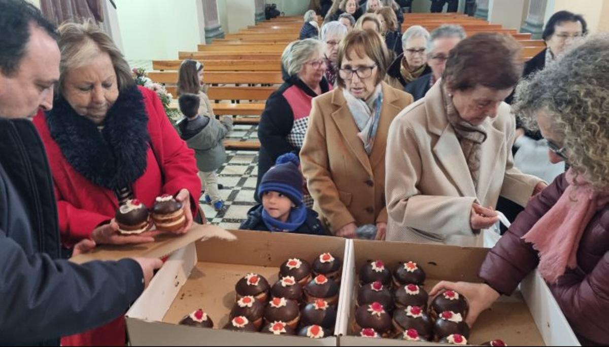 Reparto de las reliquias de Santa Águeda.
