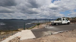 El BNG solicita parar las obras de los nuevos chalés de 'ultralujo' en Cabo Estai