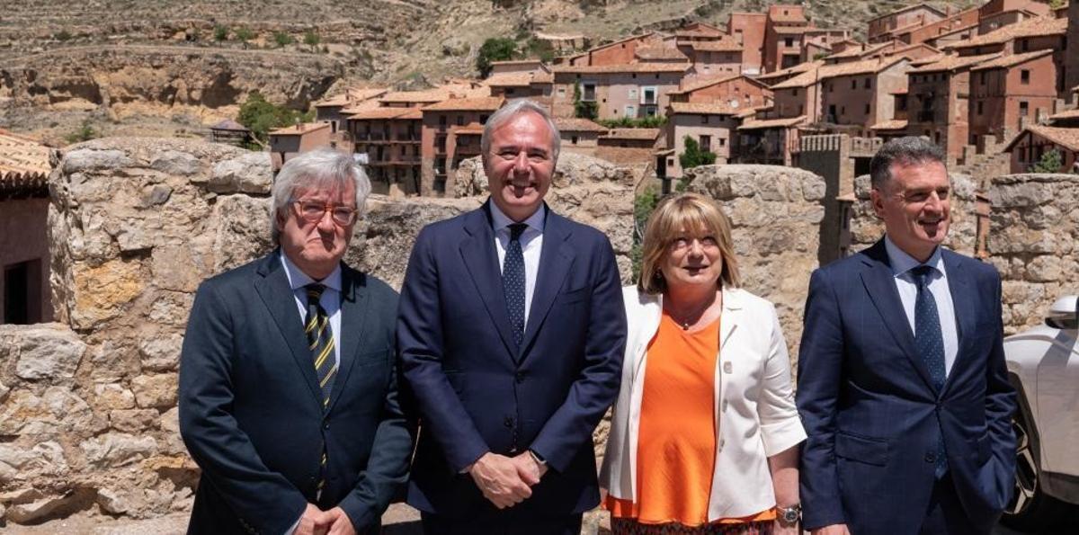 El presidente del Gobierno de Aragón, Jorge Azcón, durante la inauguración del curso organizado por el CGPJ en Albarracín (Teruel).
