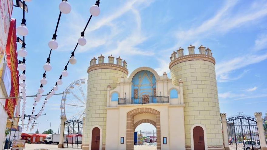 Badajoz inaugura diez días de alegría