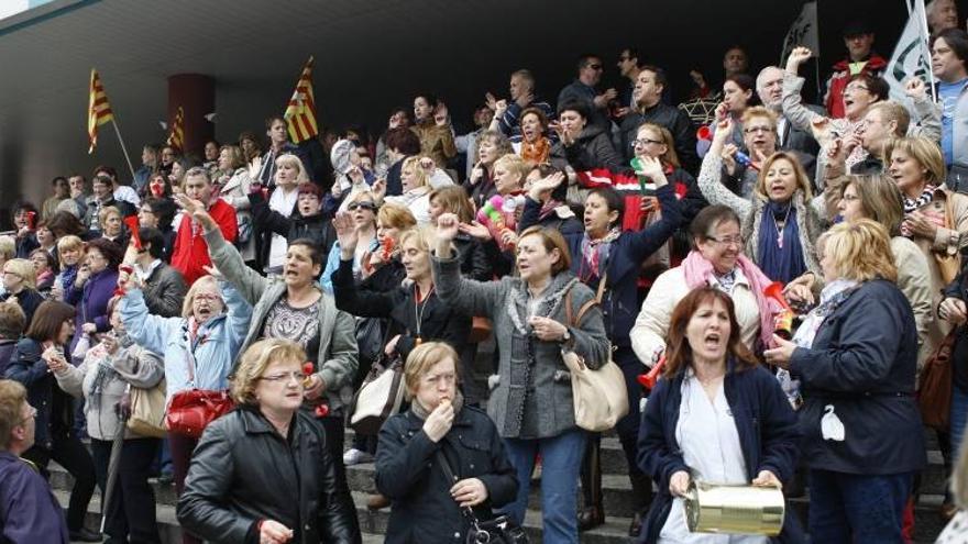 Nueva propuesta sindical para acabar con la huelga de limpieza