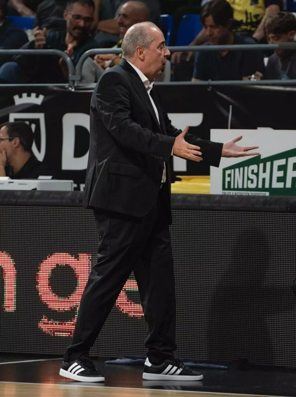 Txus Vidorreta: «Tienen que jugar los mejores»