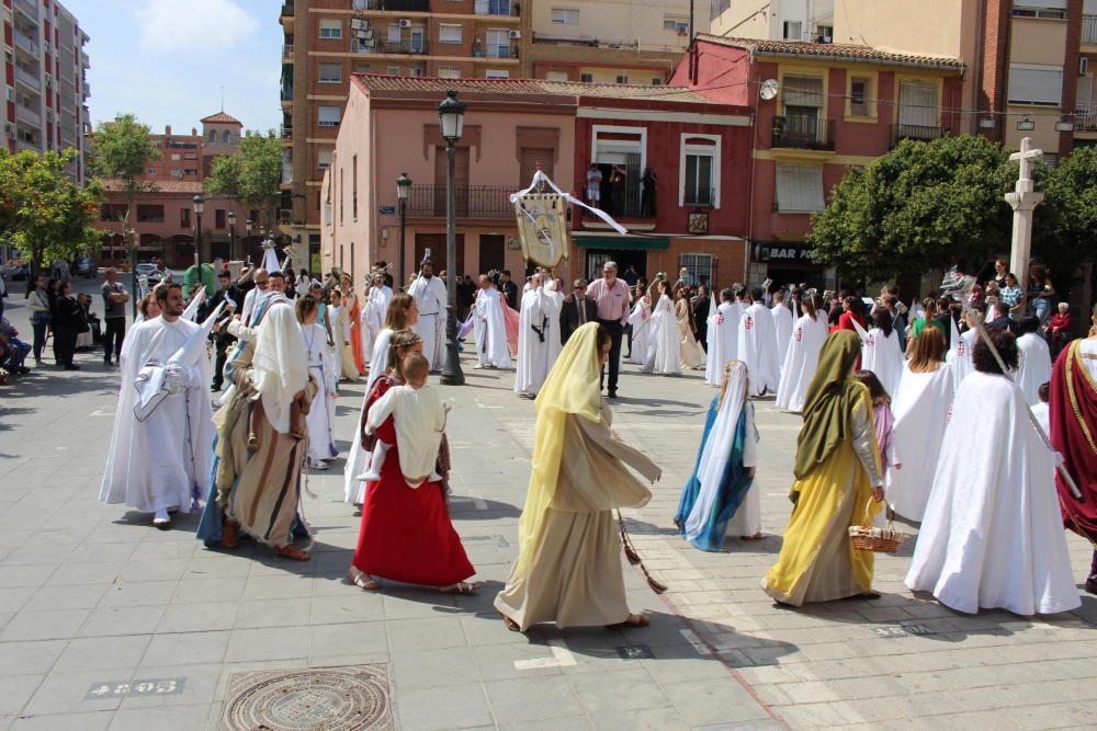 El Caragol, último acto de la Semana Santa Marinera en la Plaza de la Cruz