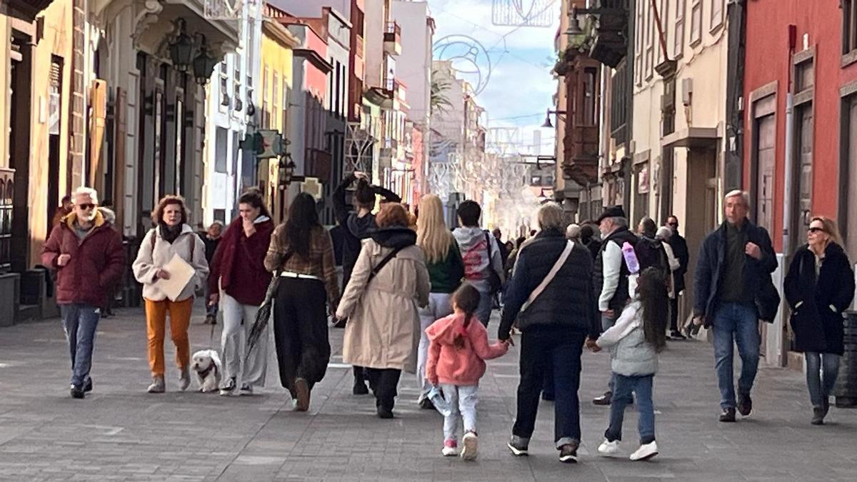 Los expertos de Canarias Sin Deuda advierten de que la cuesta de enero puede alargarse todo el año si no se controla el gasto