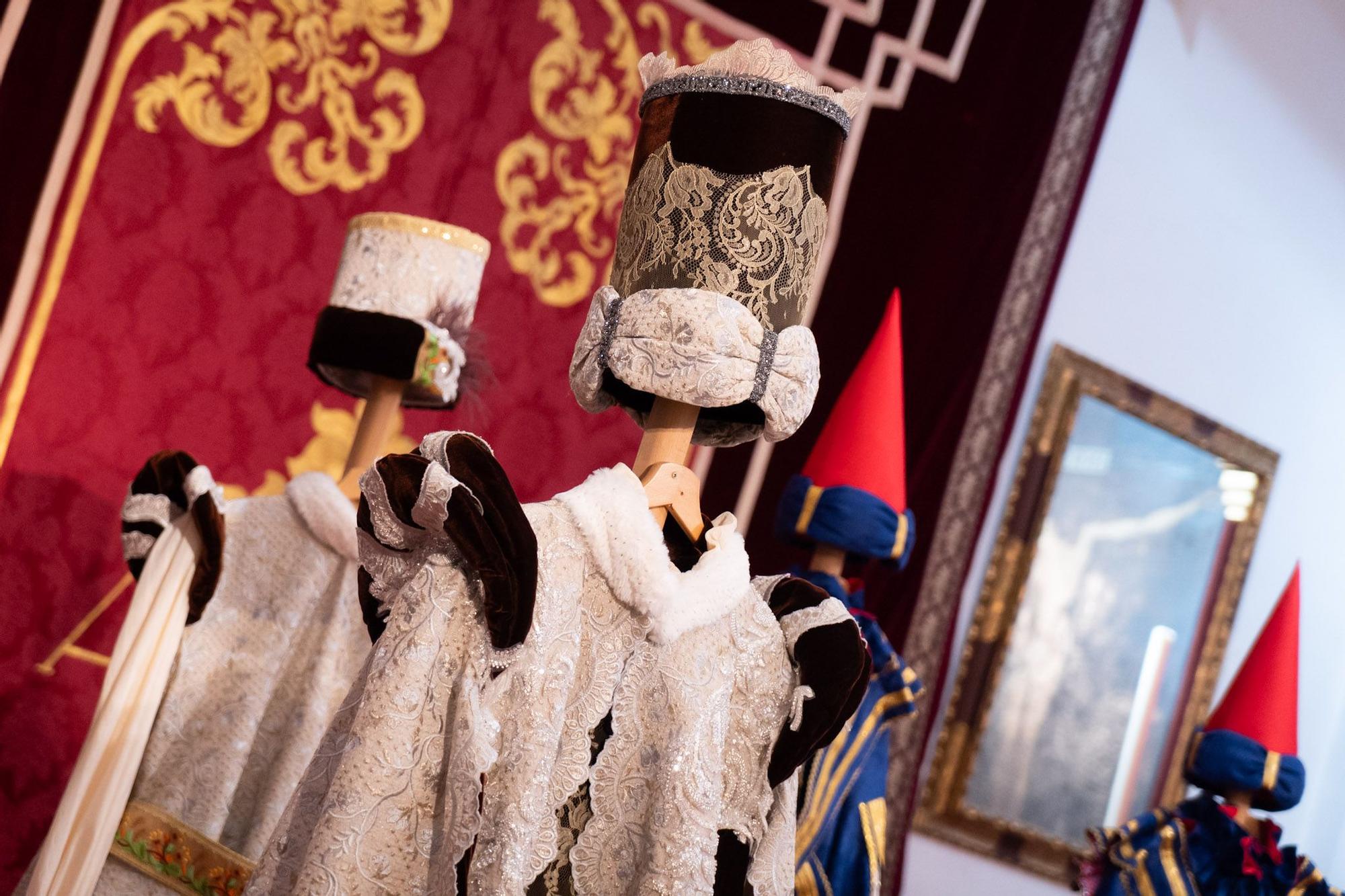 Presentación de los trajes de los Reyes Magos para la Cabalgata de Málaga