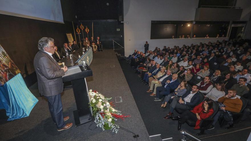 La Venida de la Virgen elige como cargos de honor a los belenistas y a tres cátedras de la UMH