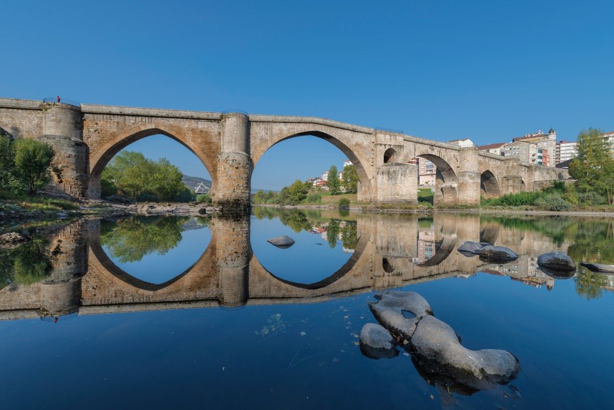 Panorámica del puente romano de Ourense