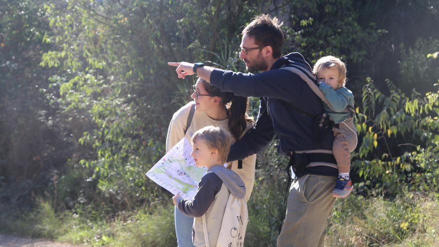 Món Sant Benet estrena un ruta d’orientació en família