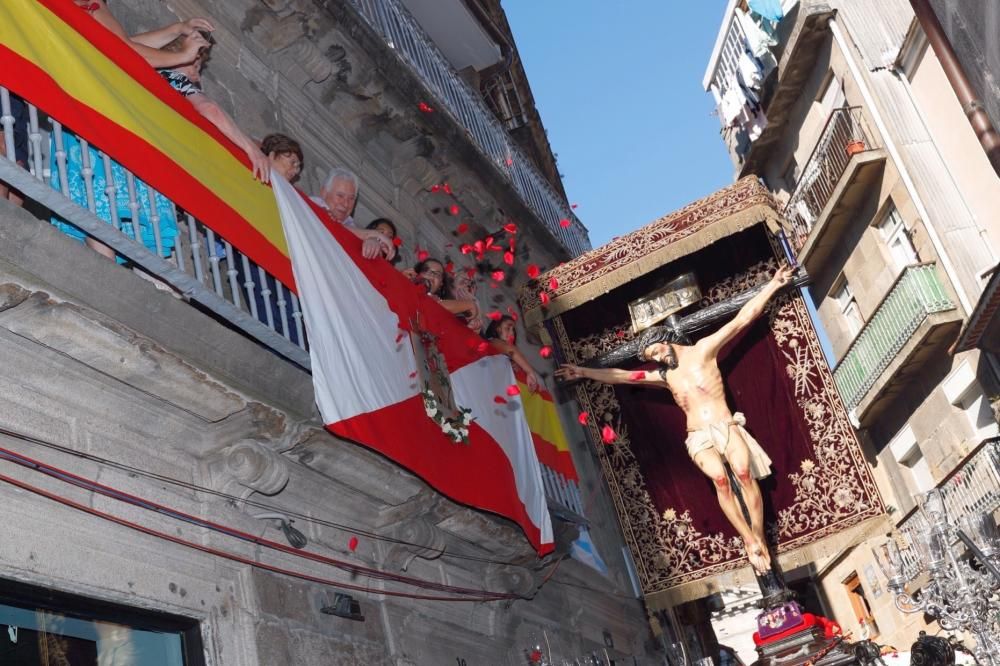 Pasión infinita por el Cristo de la Victoria en Vigo