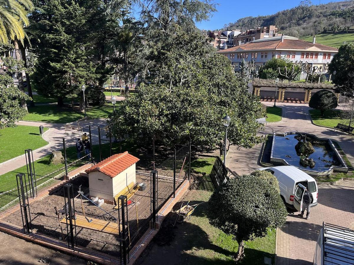 El aviario, prácticamente listo tras la reforma.