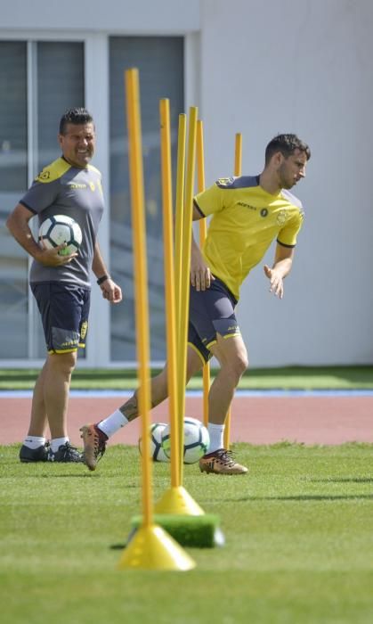 04/03/2018 TELDE. Entrenamiento de la UD Las Palmas. FOTO: J. PÉREZ CURBELO