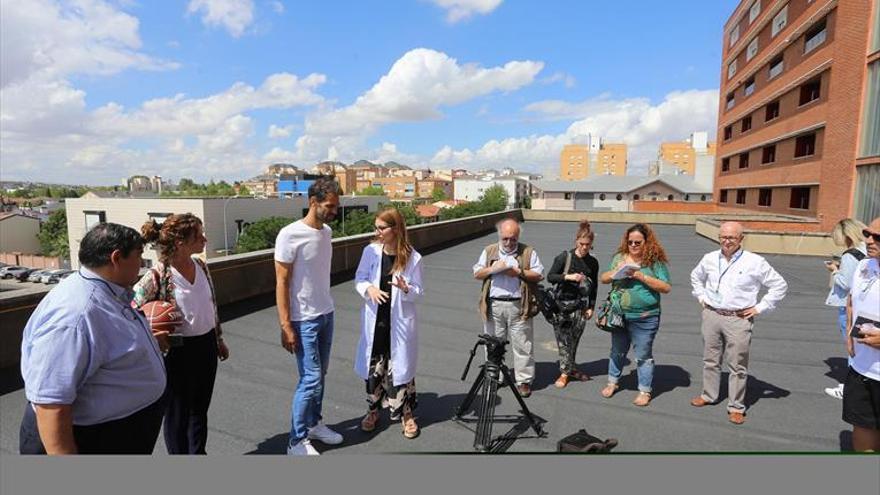 El parque infantil que aporta Calderón al Materno abrirá a finales de febrero