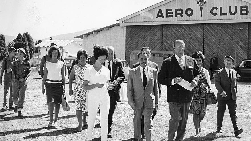 Reyes, ídolos y héroes olímpicos a través de la historia del aeropuerto de Peinador