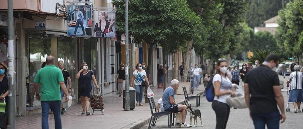 Avenida de la Viñuela cortada al tráfico.