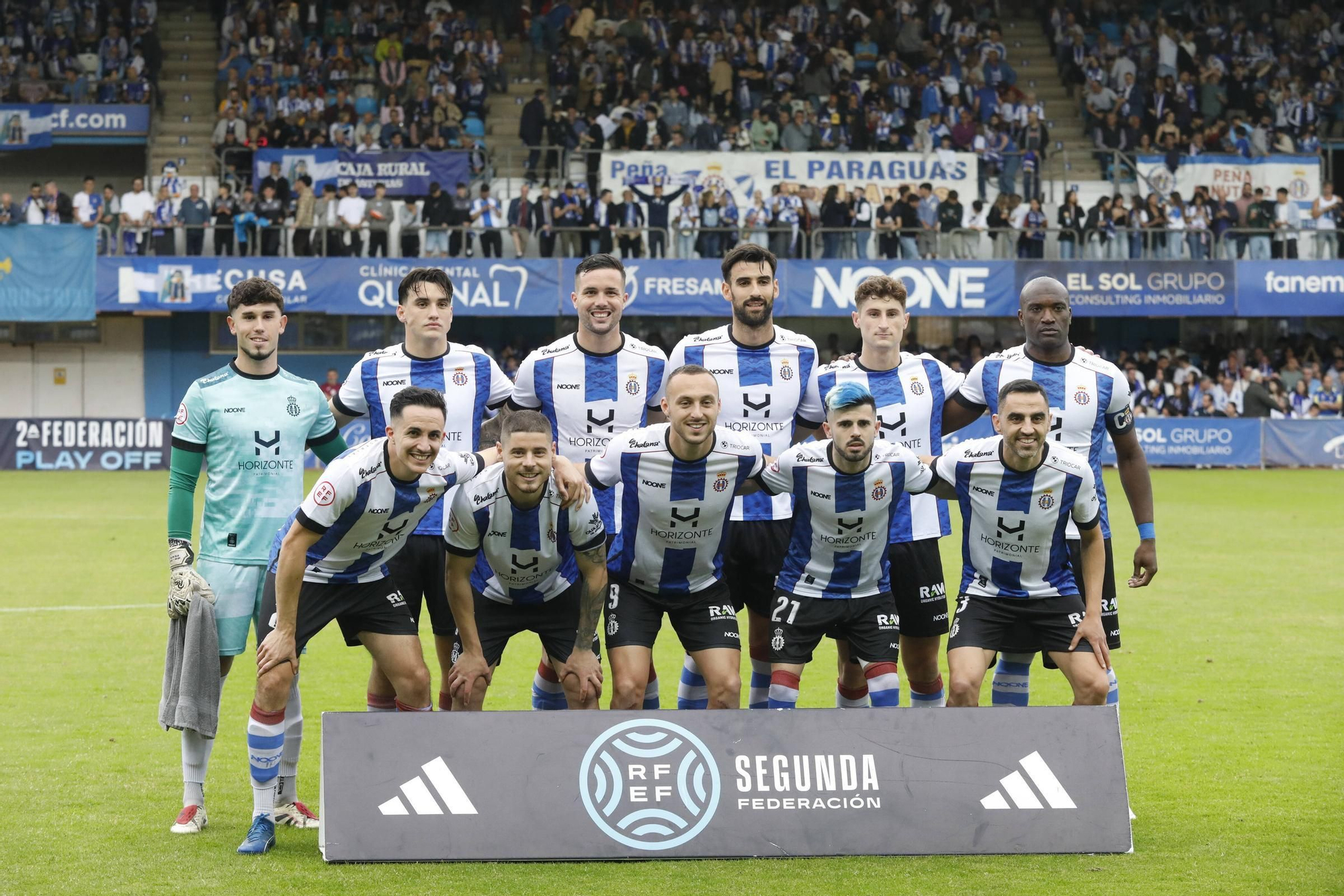 EN IMÁGENES: La final por el ascenso entre Avilés y Rayo Majadahonda vivida en el Suárez Puerta