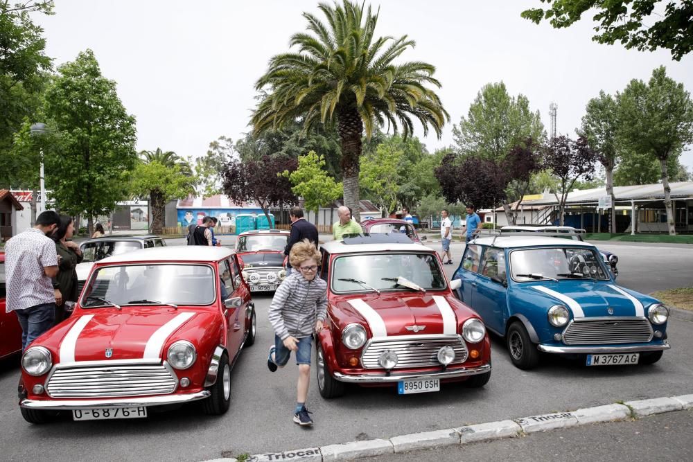 Exposición de coches clásicos en Gijón