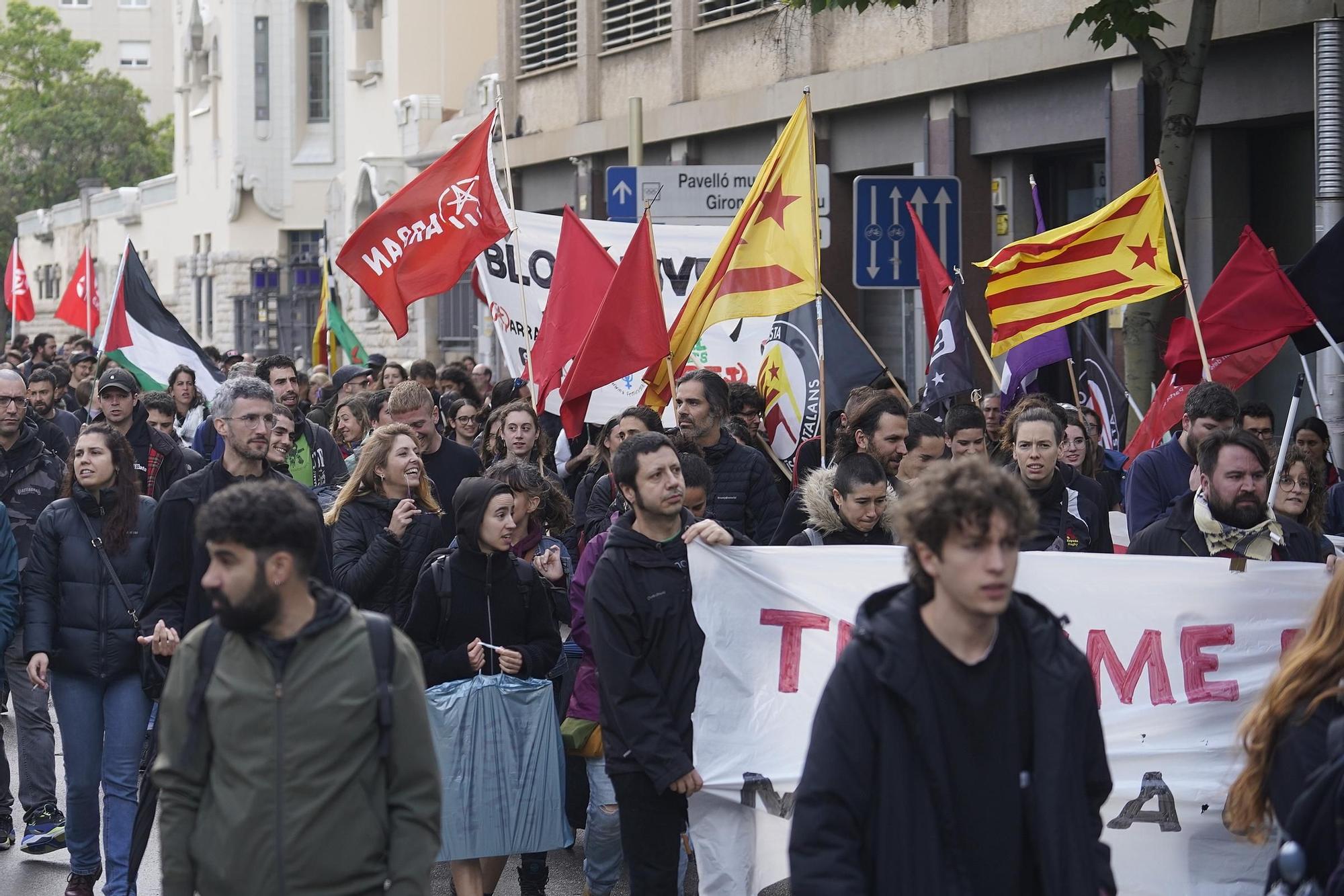 Pintades contra els establiments turístics i ciclistes de Girona