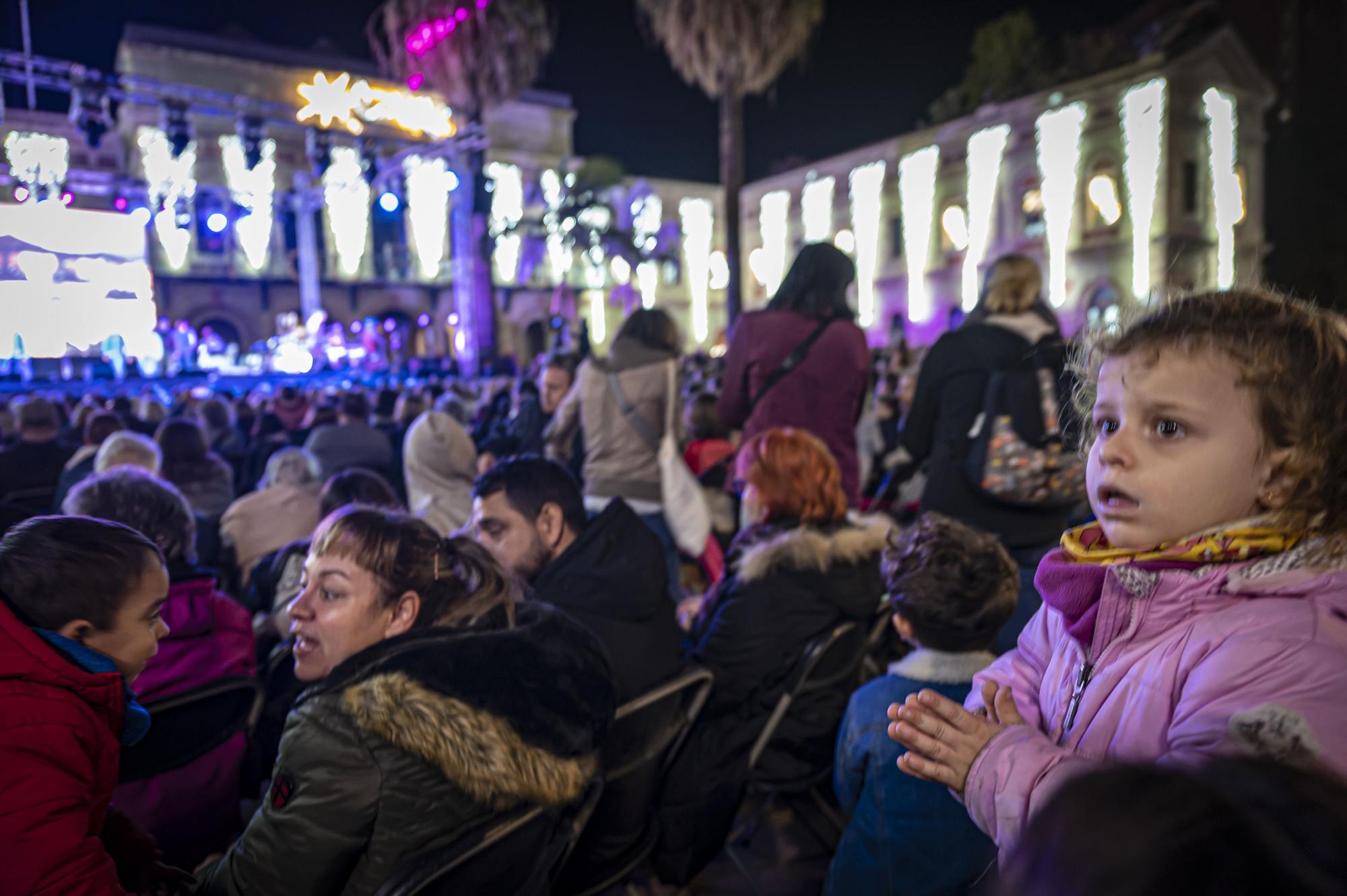 En imágenes: así brilla el alumbrado navideño de Barcelona