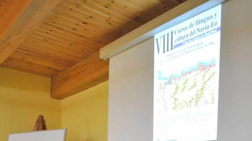 Por la izquierda, Fernando Padilla, José Antonio Barrientos y Cecilia Pérez, durante la presentación del curso.