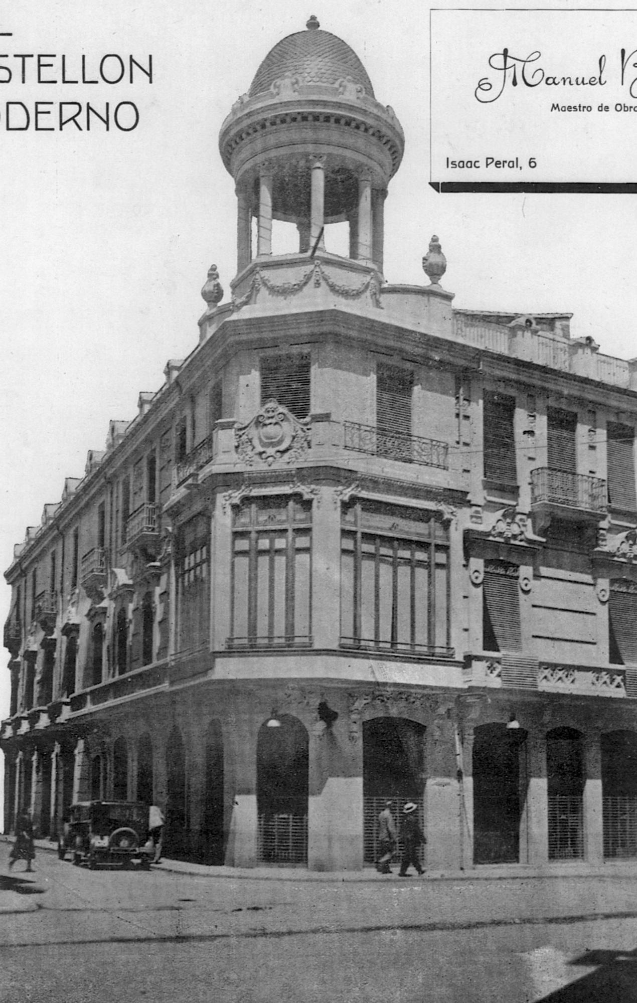 Antigua oficina de la Caja de Ahorros y Monte de Piedad en Castelló en 1921.