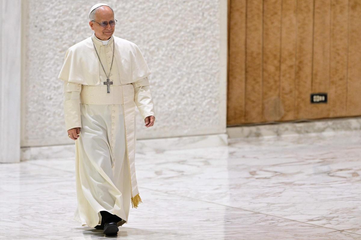 El papa León XIV se reúne con los periodistas en El Vaticano
