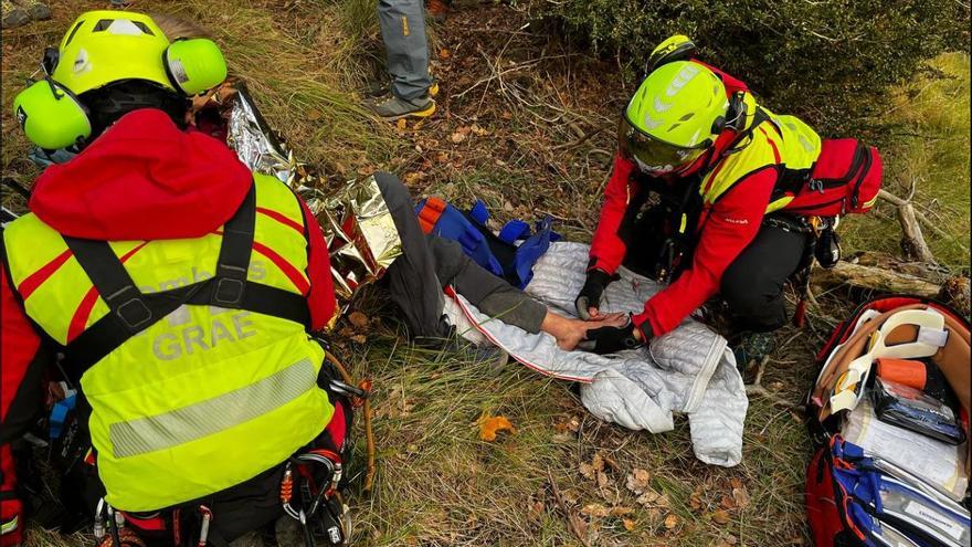 Els Bombers rescaten un excursionista a Guardiola de Berguedà