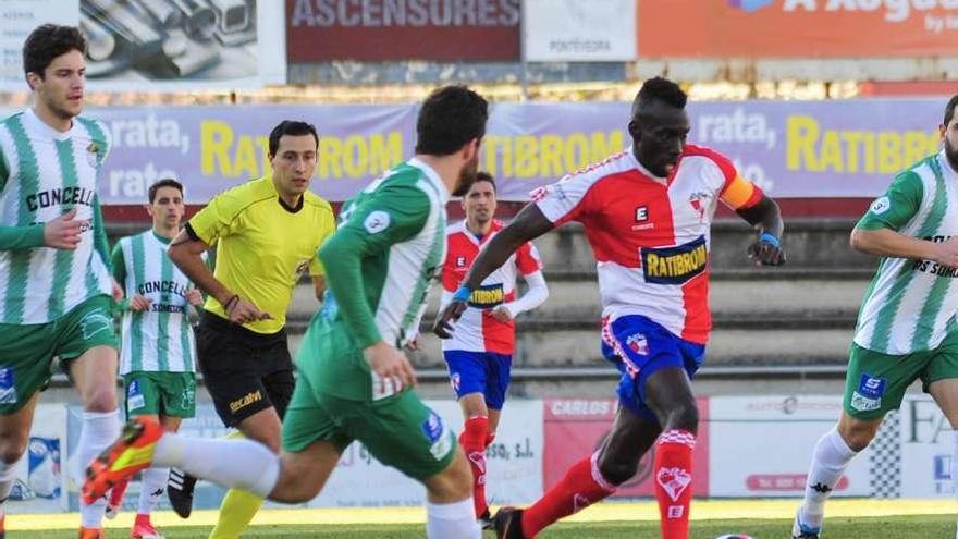 Sylla es el máximo goleador del equipo en esta primera vuelta. // Iñaki Abella