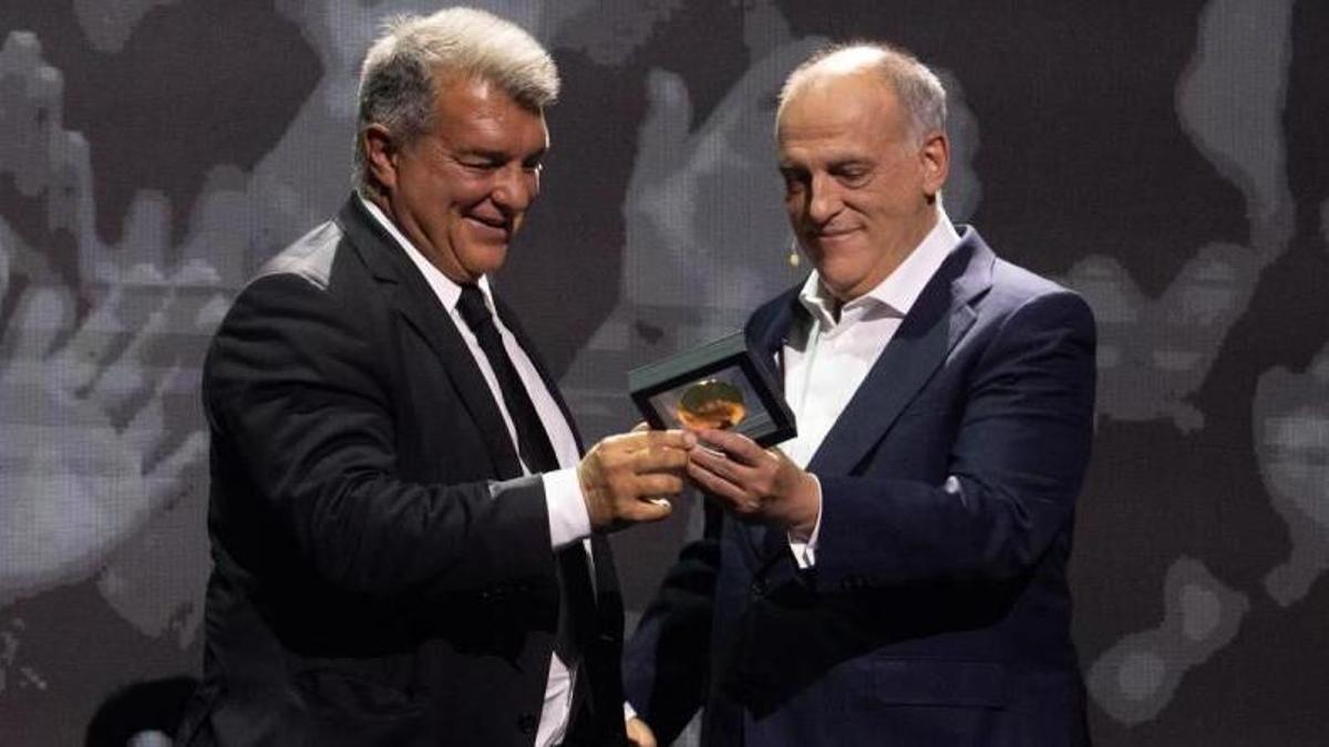 Joan Laporta y Javier Tebas durante un acto de LaLiga