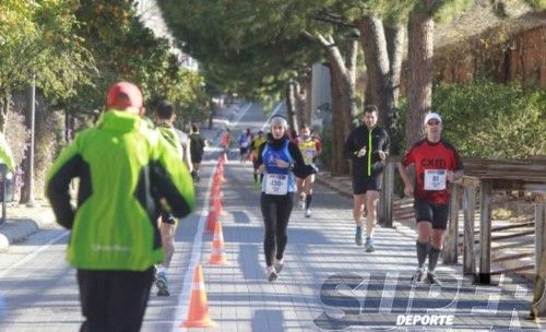 Cristina González bate su récord nacional en Valencia con 73,3 km