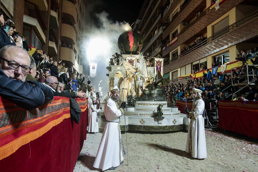 Las imágenes de la procesión de Viernes Santo en Lorca (II)