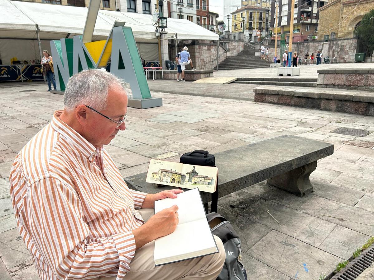 EN IMÁGENES: Los niños de Nava diseñan sus dibujos para los vasos de sidra
