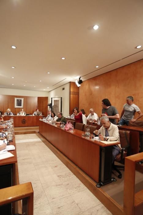 Pleno municipal en el Ayuntamiento de Avilés