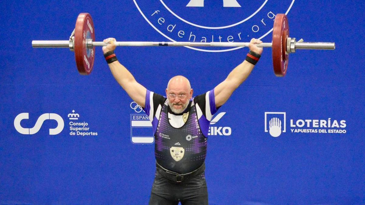 Arturo Picó, uno de los campeones de España del AC Gandia