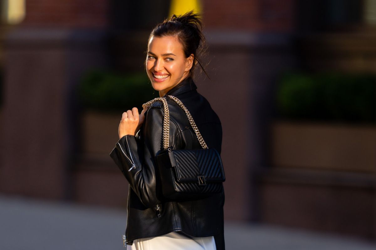 Irina Shayk durante el rodaje de un anuncio en Nueva York