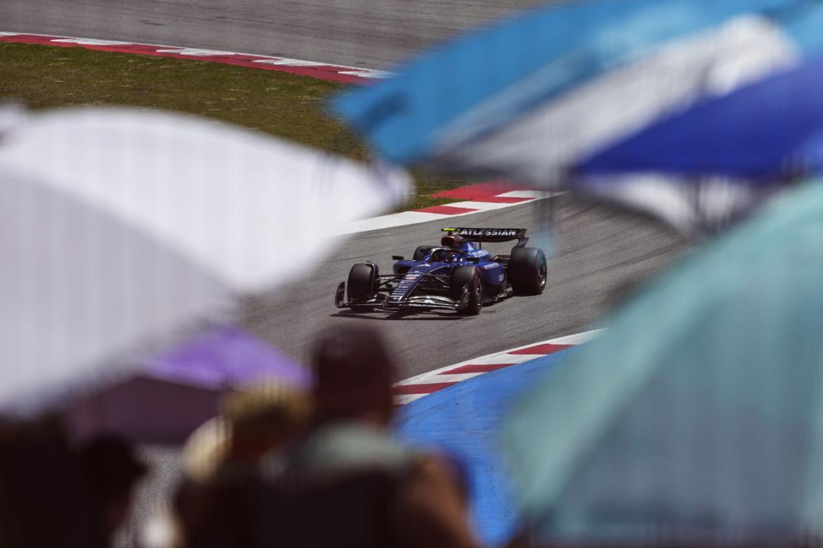 Spanish F1 driver Carlos Sainz, of Williams team, takes part in the third practice for Spanish GP race at Barcelona-Catalunya Circuit, in Montmelo, Barcelona, Spain, 31 May 2025. EFE/ Alejandro Garcia