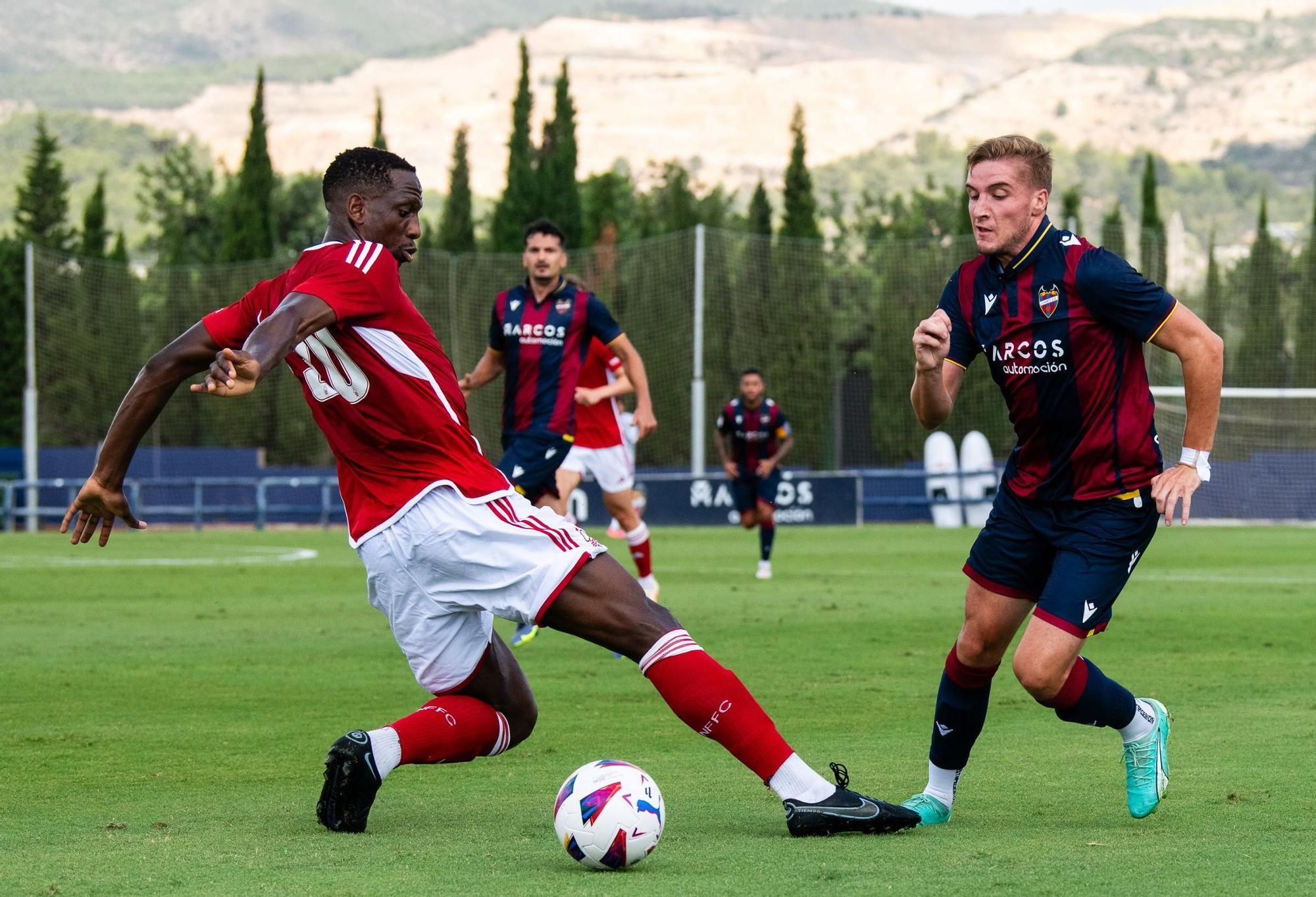 El Levante UD cae por la mínima ante el Nottingham (1-2)