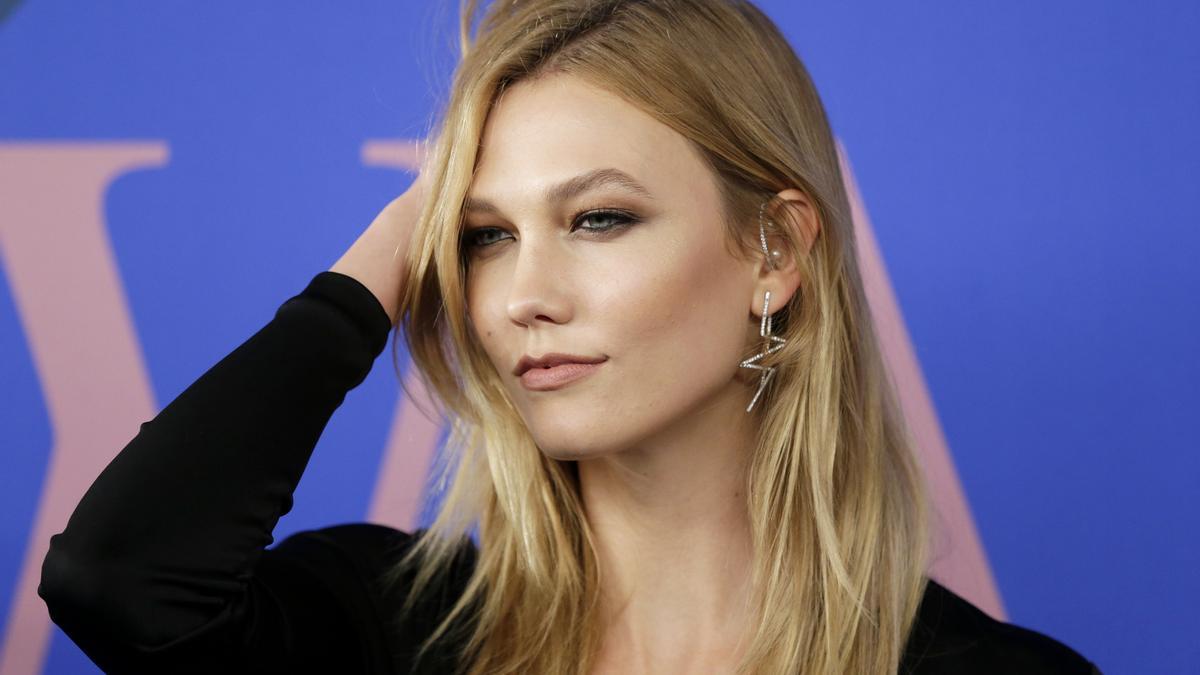 Karlie Kloss cambia de look radical