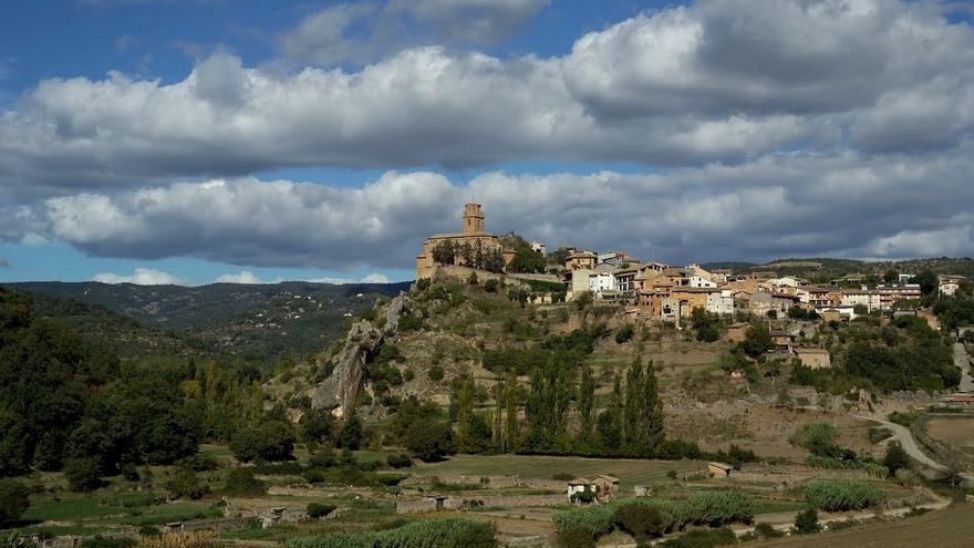 El pueblo 'marítimo' de Aragón: es famoso por sus baños de agua salada