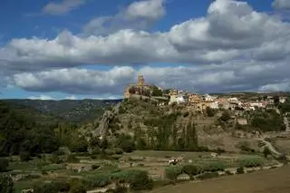 El pueblo 'marítimo' de Aragón que es famoso en toda España por sus baños de agua salada