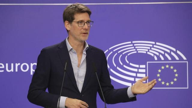Primer revés al plan de Bruselas de etiquetar como verde al gas y la ...