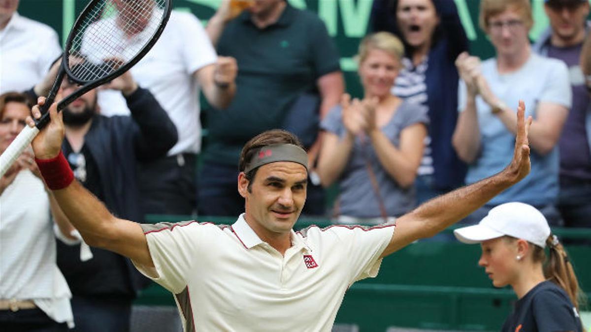 Federer vence a Bautista