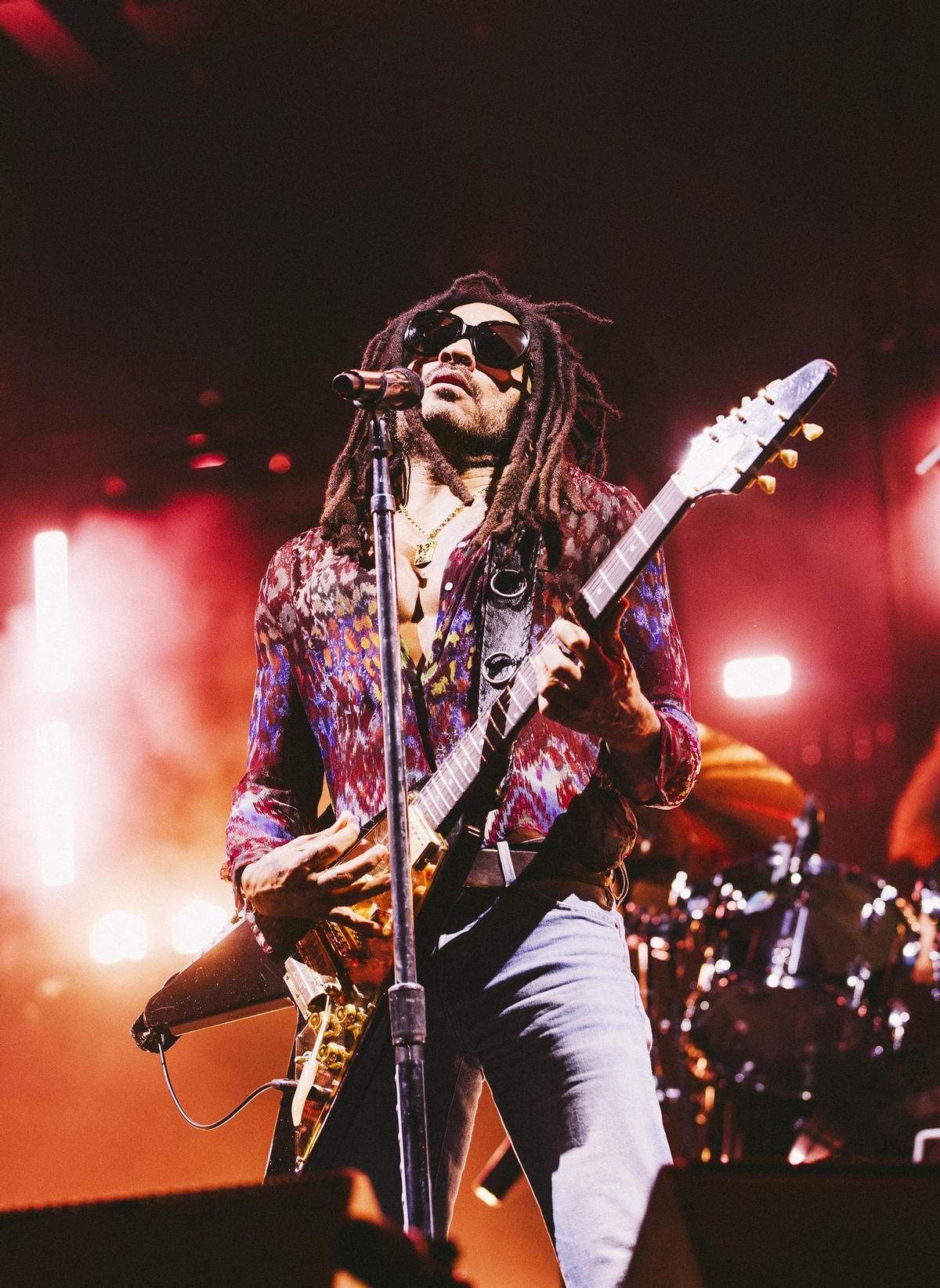Las imágenes de Lenny Kravitz en la Plaza de España