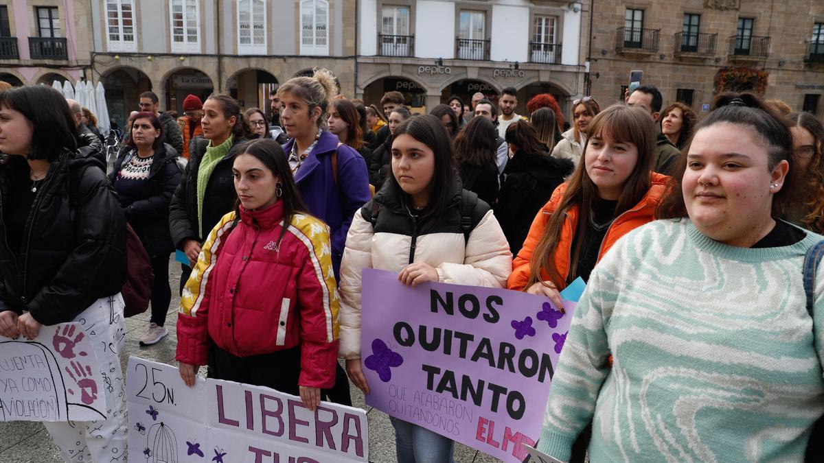 Actos del 25N en Avilés en una imagen de archivo