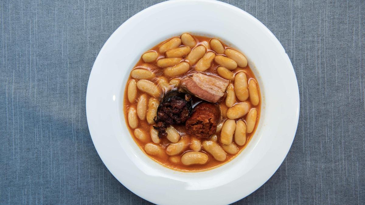 La fabada de Cocina Cabal. La fabada de Cocina Cabal.