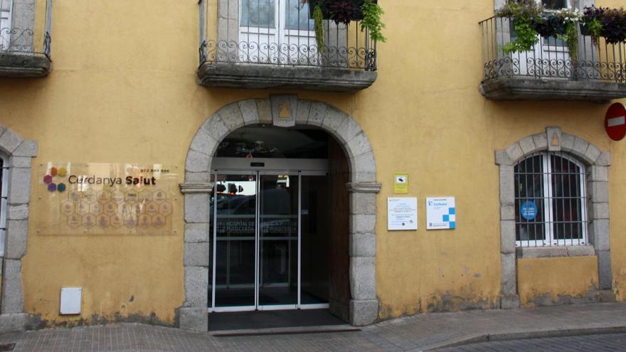 Façana de l&#039;antic hospital de Puigcerdà