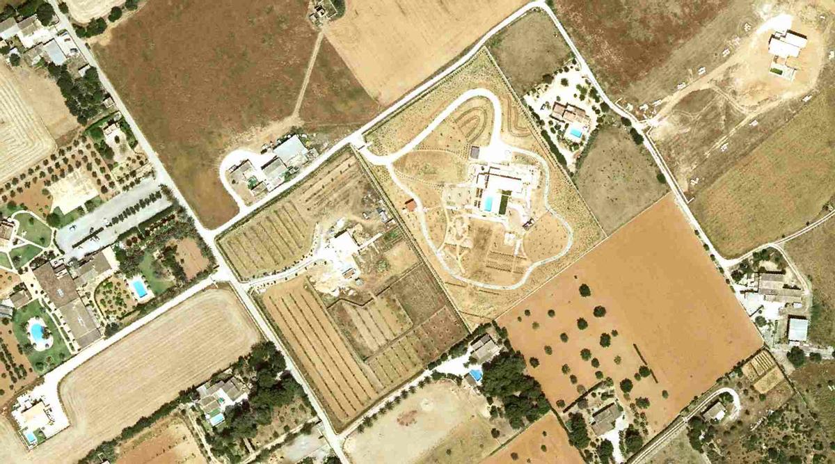 Construcción de chalés en suelo rústico en Mallorca.